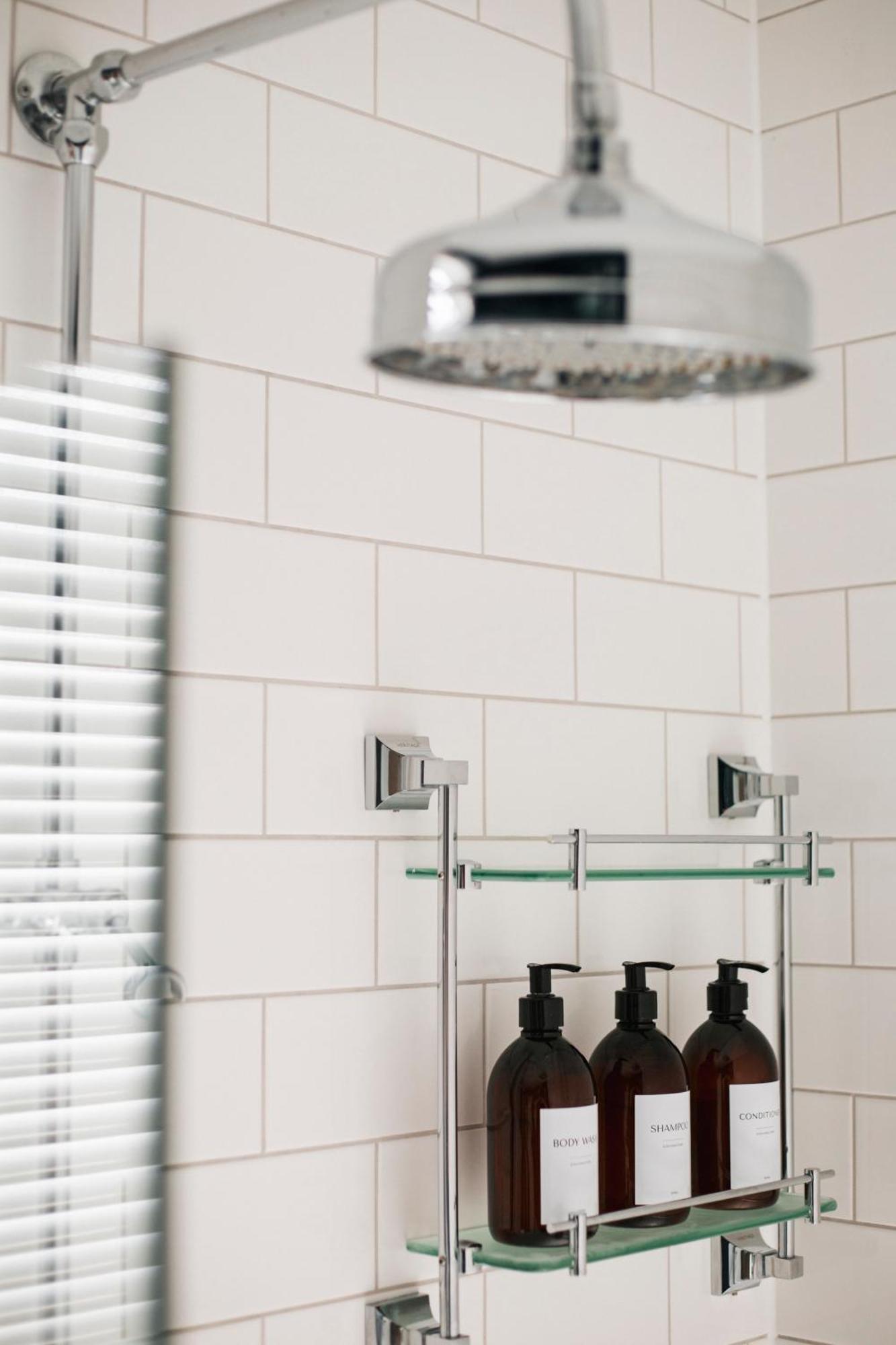 Eden Grove - Islington - Studio Apartment London Exteriör bild